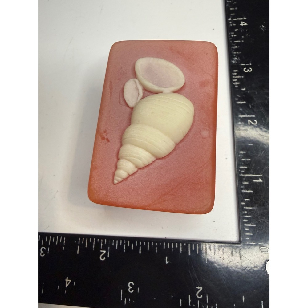 Design Gifts International Shell Trinket Box Coral Pink Resin Coastal Decor USA
